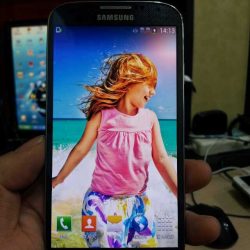 Samsung-Galaxy-S4-4